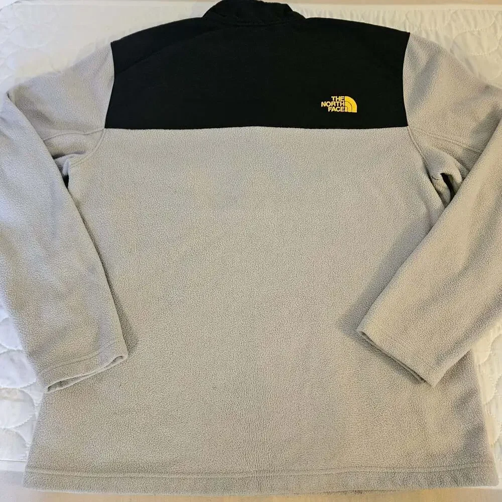 The North Face Men's Gray Black Fleece 1/4 Zip Pullover Jacket Size L